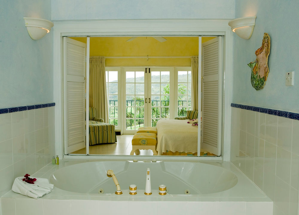Отель The Tryall Club Hanover Экстерьер фото